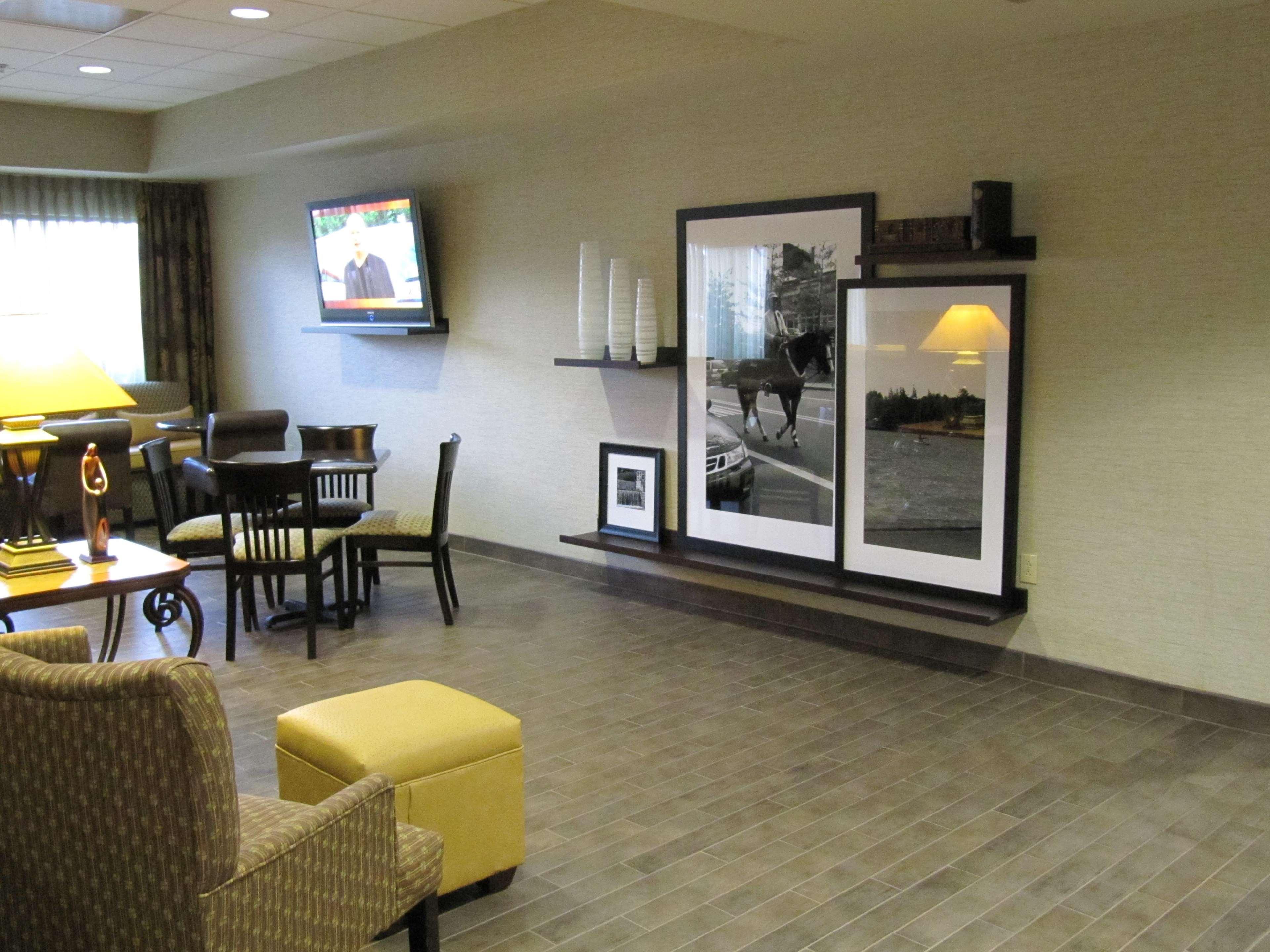 Hampton Inn Lindale/Tyler Room photo