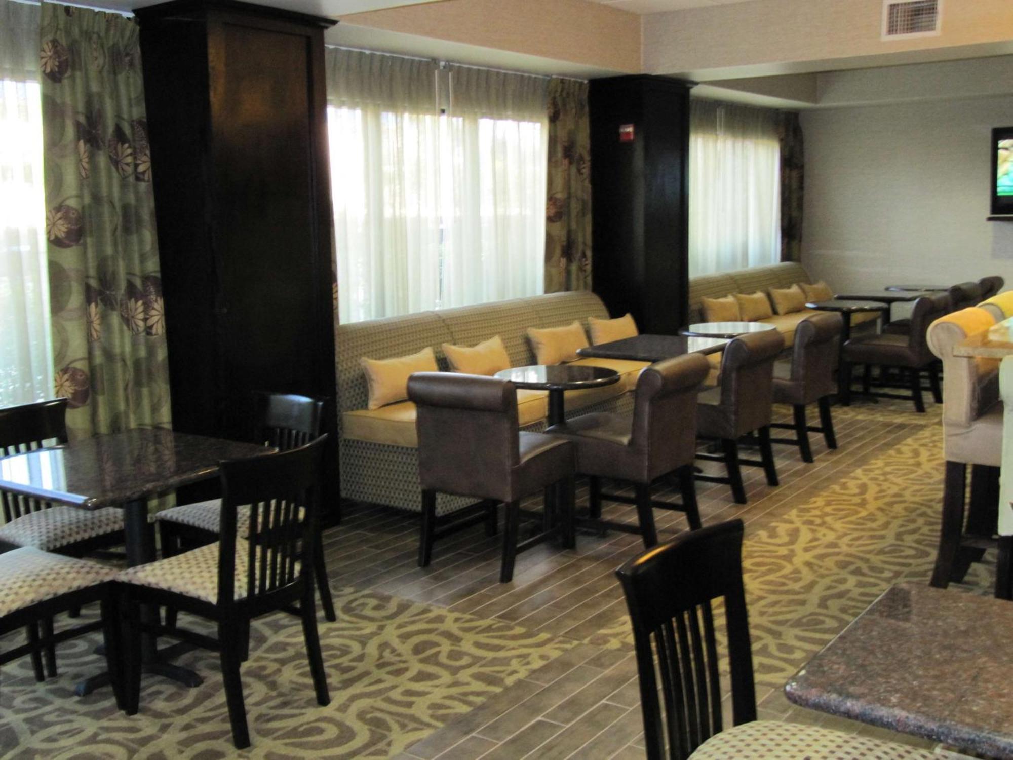 Hampton Inn Lindale/Tyler Exterior photo